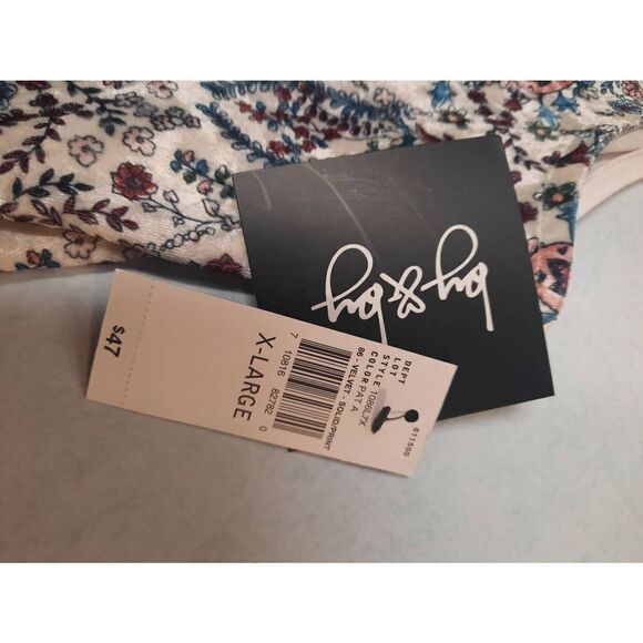 By & By XL Velvet Collared Tank Top Paisley - Picture 3 of 6